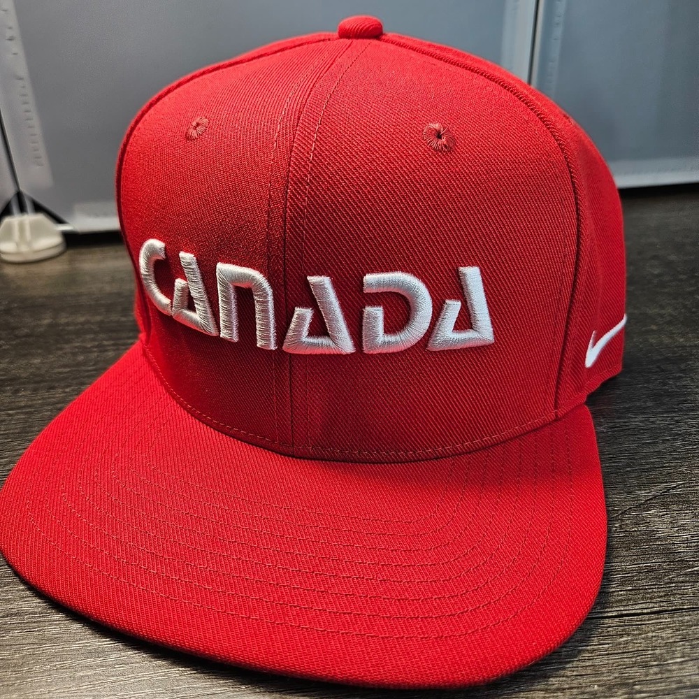 Nike Canada Soccer Snapback Hat Red Dri-FIT Adjustable One Size Cap New